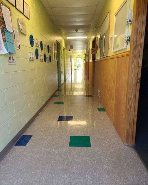J&K Precision Cleaning performing retail store cleaning